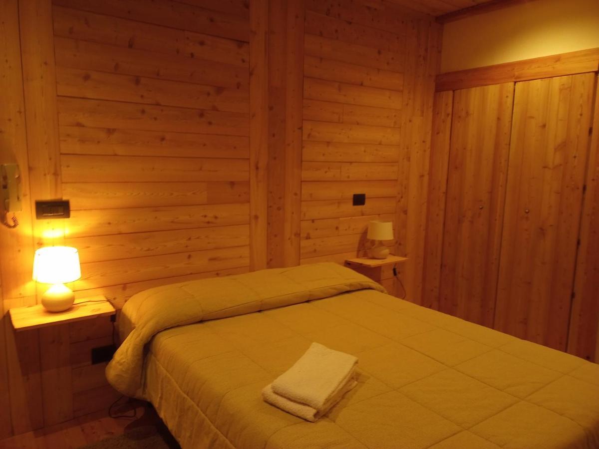 Albergo Martinet ヴェルナンテ エクステリア 写真