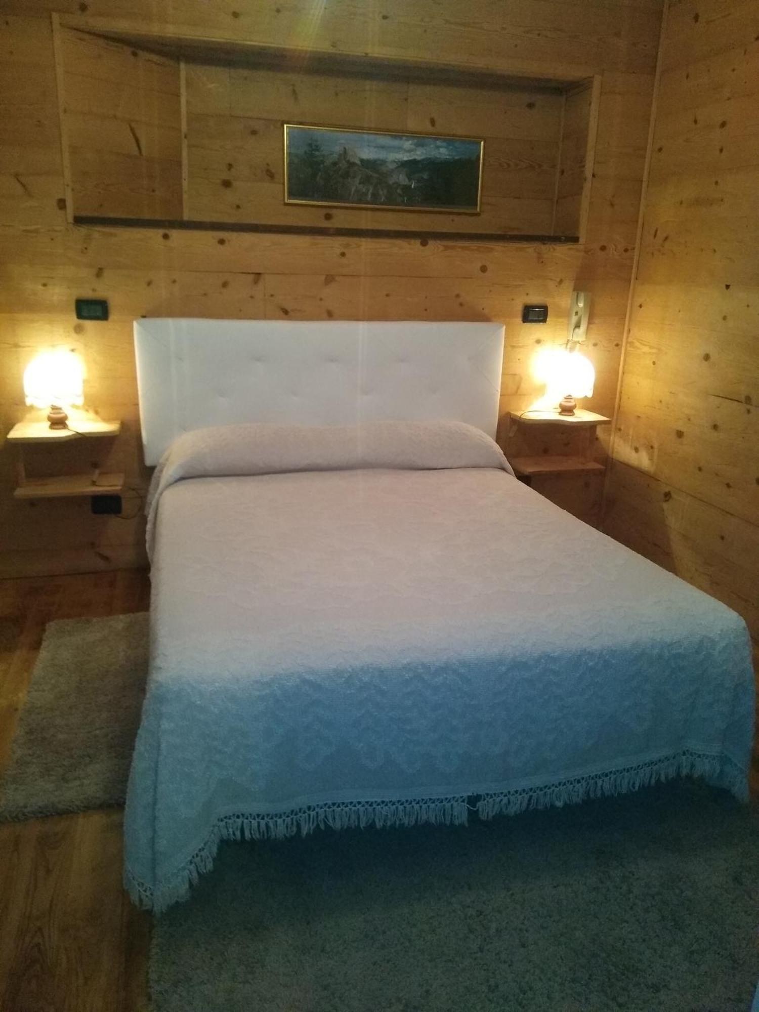 Albergo Martinet ヴェルナンテ エクステリア 写真