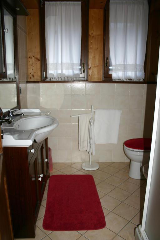 Albergo Martinet ヴェルナンテ 部屋 写真