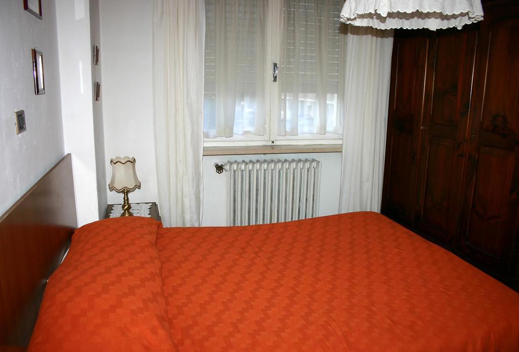 Albergo Martinet ヴェルナンテ エクステリア 写真